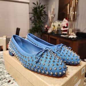 NEW Christian Louboutin Sweetie Jane Spikes Flat Denim Size 39